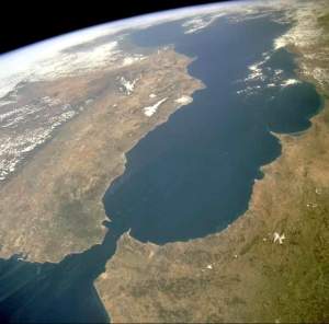 Cieśnina Gibraltarska Zdjęcie satelitarne Wakacje Wycieczki